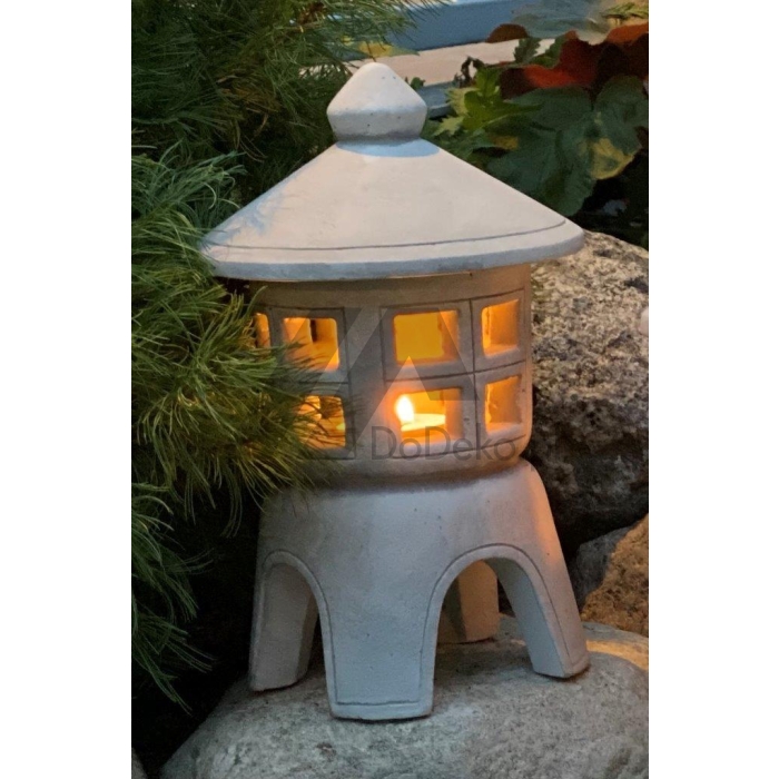 Lámpara de la pagoda japonesa