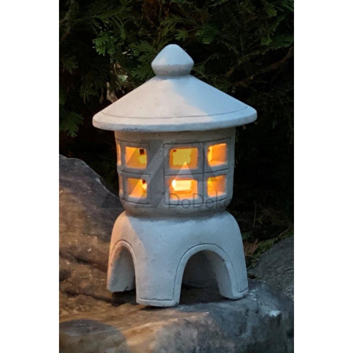 Lámpara de la pagoda japonesa